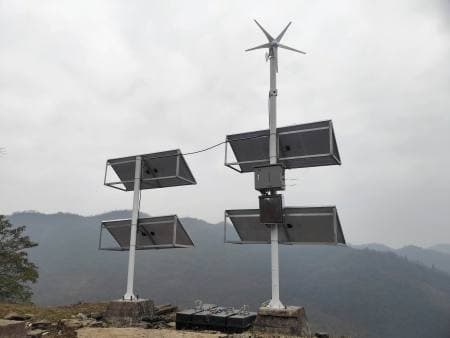太陽(yáng)能在線監(jiān)測(cè)供電系統(tǒng)